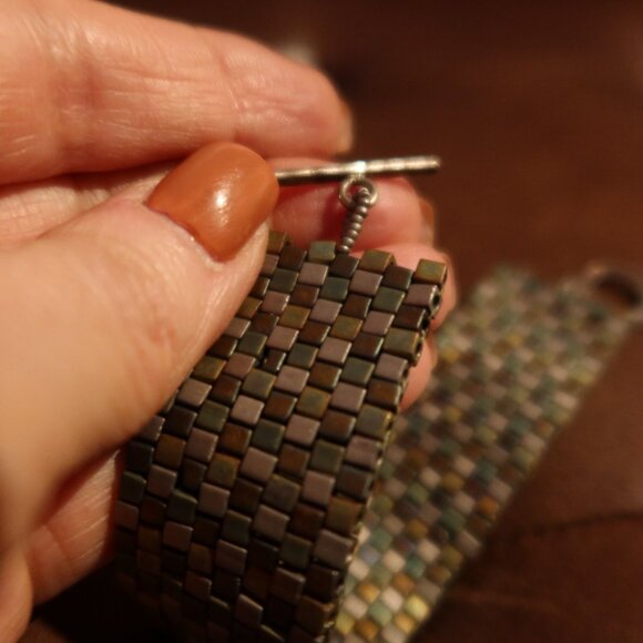 $80 cube bead artisan bracelet blue green grey silver toggle closure - Picture 8 of 12